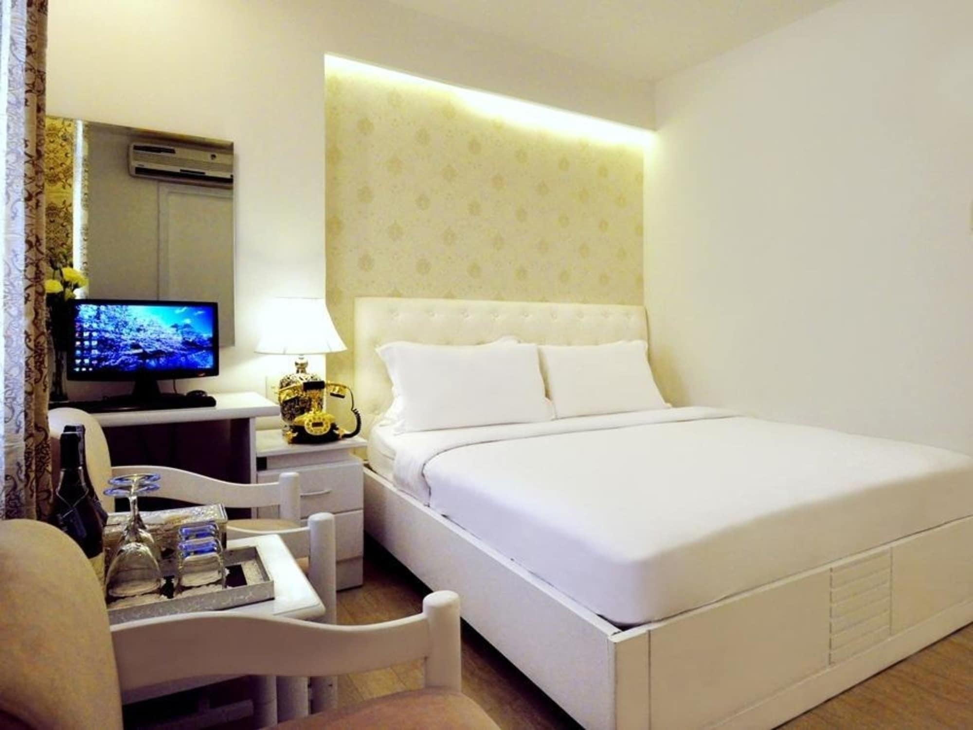 The White Hotel 8A Thai Van Lung Ciudad Ho Chi Minh  Exterior foto