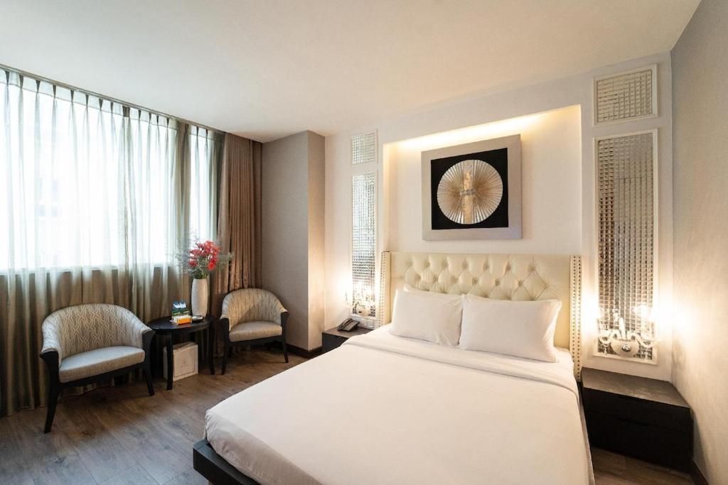 The White Hotel 8A Thai Van Lung Ciudad Ho Chi Minh  Exterior foto